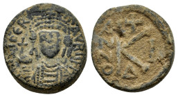 MAURICE TIBERIUS (582-602 AD). Ae. Half Follis. Constantinople.

Condition : Good very fine.

Weight : 8.01 gr
Diameter : 18 mm