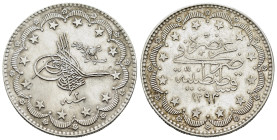 ISLAMIC.Ottoman Empire.Abdul Hamiid.(1876-1909).1293 AH.Qustantiniya.20 Qurush.

Obv : Tugra.
Rev : Legend.

Condition : Good very fine.

Weight : 23....
