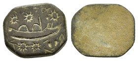 Medieval lead seal with Arabic inscriptions (ca 13th-15th Centuries).Ae.

Condition : Good very fine.

Weight : 2.59 gr
Diameter : 15 mm
