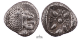 IONIA, Miletos. Late 6th-early 5th century BC. AR Hemihekte – Obol (10 mm, 1.17 g.). Forepart of lion right, head reverted / Stellate pattern within i...