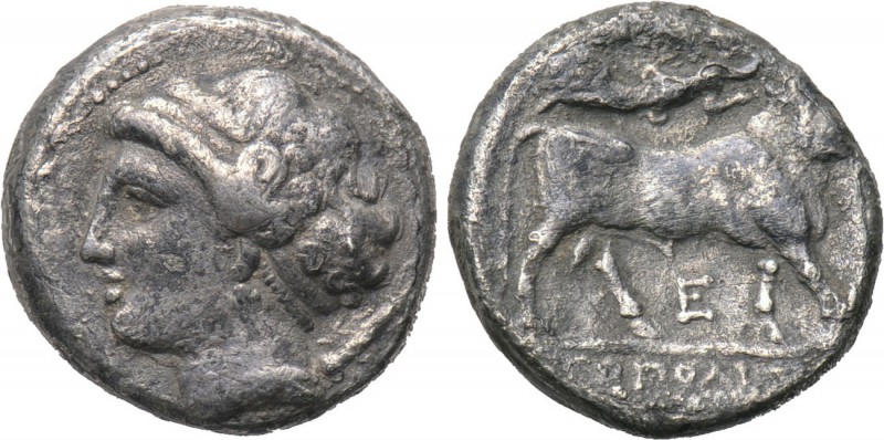 CAMPANIA. Neapolis. Didrachm (Circa 275-250 BC). 

Obv: Head of nymph left; un...
