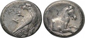 AEOLIS. Kyme. Hemidrachm (Circa 350-250 BC). 

Obv: KY. 
Eagle standing right, head left.
Rev: Forepart of horse right.

SNG Copenhagen 35.

E...