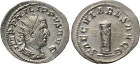 PHILIP I THE ARAB (244-249). Antoninianus. Rome. 

Obv: IMP PHILIPPVS AVG. 
Radiate, draped and cuirassed bust right.
Rev: SAECVLARES AVGG. 
Cipp...