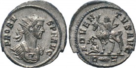 PROBUS (276-282). Antoninianus. Rome. 

Obv: PROBVS P F AVG. 
Radiate and cuirassed bust right.
Rev: ADVENTVS AVG / R (thunderbolt) Z. 
Probus ri...