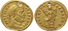 CONSTANTIUS I (305-306). Aureus. Ticinum. 

Obv: CONSTANTIVS P F AVG. 
Laureate head right.
Rev: FELICITAS AVGG NOSTR / SMT. 
Felicitas seated le...