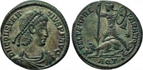 CONSTANTIUS II (337-361). Ae. Aquileia. 

Obv: D N CONSTANTIVS P F AVG. 
Diademed, draped and cuirassed bust right.
Rev: FEL TEMP REPARATIO / AQT•...