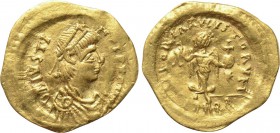 JUSTIN II (565-578). GOLD Tremissis. Constantinople. 

Obv: D N IVSTINVS P P AVG. 
Diademed, draped and cuirassed bust right.
Rev: VICTORIA AVGVST...