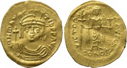 MAURICE TIBERIUS (582-602). GOLD Solidus. Constantinople. 

Obv: δ N MAVRC TIЬ P P AVG. 
Helmeted and cuirassed facing bust, holding globus crucige...