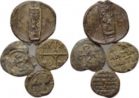 4 Byzantine seals. 

Obv: .
Rev: .

. 

Condition: .

Weight: g.
 Diameter: mm.