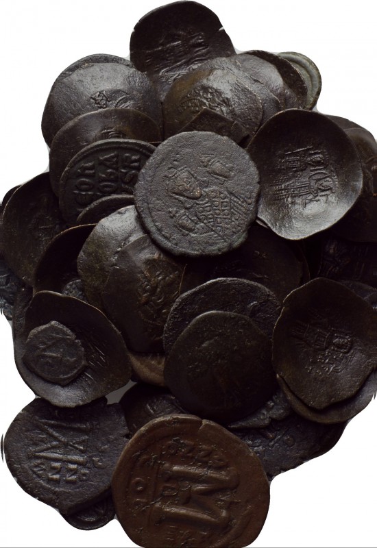 70 Byzantine coins. 

Obv: .
Rev: .

. 

Condition: See picture.

Weigh...