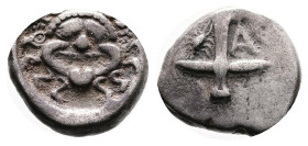 Thrace. Apollonia Pontica, 5th century BC. Silver Drachm ( 14 mm, 3.32 g.). Facing Gorgoneion with tongue protruding, serpents around. Rev. Upright an...