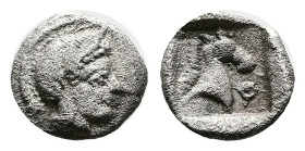 Thessaly, Pharsalos, Mid 5th. Century BC. Silver Hemiobol (9mm, 0,47 g.). Head of Athena to right wearing Attic helmet adorned with serpents. Rev. Hor...