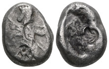 GREEK COINS ACHAEMENID EMPIRE.Time of Darios I to Xerxes II.(485-420 BC).Sardes.Siglos. Obv : Persian king in kneeling-running stance right, holding s...