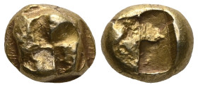 GREEK COINS Ionia, Uncertain mint. Electrum , ca. 625-600 BC. Raised clockwise swastika pattern. Rev. Quadripartite incuse square. (Weidauer -; Elektr...