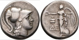 Pamphylien: SIDE, Tetradrachme, 2. - 1. Jhd. v. Chr, 16,59 g, Athenakopf mit korinthischem Helm nach rechts / Nike mit Kranz nach links, sehr schön.
...