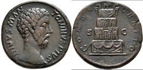 Marc Aurel (139 - 161 - 180): unter Commodus, Æ-Sesterz, 21,76 g, DIVVS M ANTONINVS PIVS / CONSECRATIO, dunkelbraune Patina, sehr schön+.
 [taxed und...