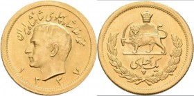 Iran: Muhammad Reza Pahlavi Shah 1941-1979: 1 Pahlavi SH 1337 = 1958. KM# 1162, Friedberg 101. 8,12 g, 900/1000 Gold. Kleine Kratzer im Feld. Vorzügli...