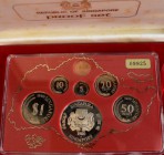 Singapur: Proof Set 1980 (7 coins), KM-PS 13 (KM# 1-6,17.2), mit Zertifikat, in original Holzbox.
 [plus 19 % VAT]