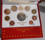 Vatikan: Benedikt XVI. 2005-2013: Kursmünzensatz 2008, 1 Cent bis 2 Euro zzgl. Silbermedaille. In Samtschatulle und Umhülle (Rot), Auflage 16.000 Ex.,...