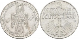 Bundesrepublik Deutschland 1948-2001: 5 DM 1952 D, Germanisches Museum, Jaeger 388, feine Kratzer, sehr schön - vorzüglich.
 [taxed under margin syst...