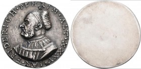 Medaillen Deutschland: Nürnberg: Einseitiges, versilbertes Galvano der Medaille 1526 auf Friedrich Behaim, Brustbild mit Haube im Alter von 35 Jahren ...