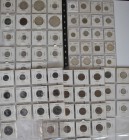 Niederlande: Eine Sammlung von über 80 Münzen aus den Niederlanden und dessen Kolonien (Antillen / Curacao), überwiegend Kleinmünzen, aber auch Silber...