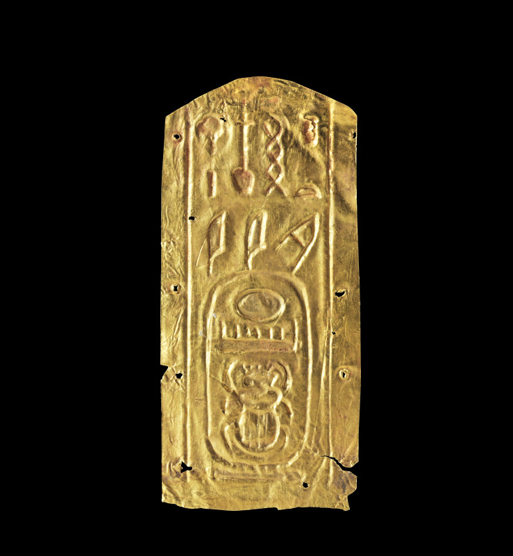 Gold plate with the throne name of Thutmosis III. New Kingdom, 18th dynasty, 148...