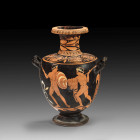 Campanian red-figure hydria by the Parrish Painter. Capua I, 350 - 340 BC. H 22.1cm, W with handles 16.7cm. The front depicts two fighting youths in i...