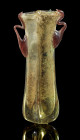 Doppelkohlgefäß. Römisch, 2. - 4. Jh. n. Chr. H 12,4cm. Grünes Klarglas, Henkel auberginefarbenes Klarglas. In einer Röhre steckt noch ein langer Bron...