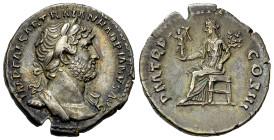 Hadrianus AR Denarius, Pax reverse