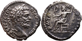 Septimus Severus (193-211) Denarius Obv: Laureate, draped bust of emperor. Rev: Seated Jupiter holding Victory and scepter

19mm 3,24g