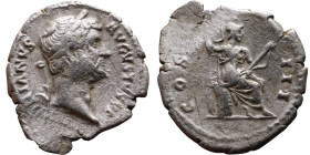 Hadrian (117-138) Denarius Obv: Laureate, draped bust of emperor. Rev: Roma seated right on cuirass, holding sceptre and parazonium. 

18mm 3,08g