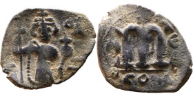 Constans II (641-668) Follis. Obverse: Imperial figure holding cross and globus Reverse: m and inscription

22mm 2,67g
