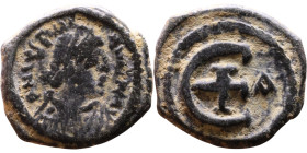 Justinian I (527-565) Pentanummium. Obverse: :D N IVSTINIANVS P P AVG, diademed, draped, and cuirassed bust right Reverse: Cross Monogram

16mm 2,37...