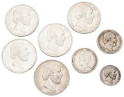 Lot (8) ½, 1 & 2½ Gulden. Willem III, Wilhelmina. Average VF

Ar. 148,9 g