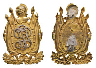 GUARDIA PAPALINA - FREGIO IN METALLO DORATO CON LETTERE IN ARGENTO - D/Entro fregio ovale contornato da armi, bandiere e fogliami sormontato da cimier...