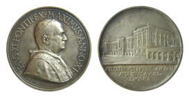 ROMA - PIO XI (1922-1939) MEDAGLIA AR - Anno XI - La nuova Pinacoteca - D/Busto del Pontefice a d. R/La nuova pinacoteca vaticana - Ar - Bart.E932 - Ø...