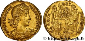 CONSTANTIUS II
Type : Solidus 
Date : 353-354 
Mint name / Town : Thessalonique 
Metal : gold 
Millesimal fineness : 1000 ‰
Diameter : 21 mm
Or...