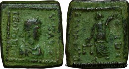 HONORIUS
Type : Exagium solidi 
Date : c. 408-420 
Mint name / Town : Constantinople 
Metal : copper 
Diameter : 18,5 mm
Orientation dies : 12 h...