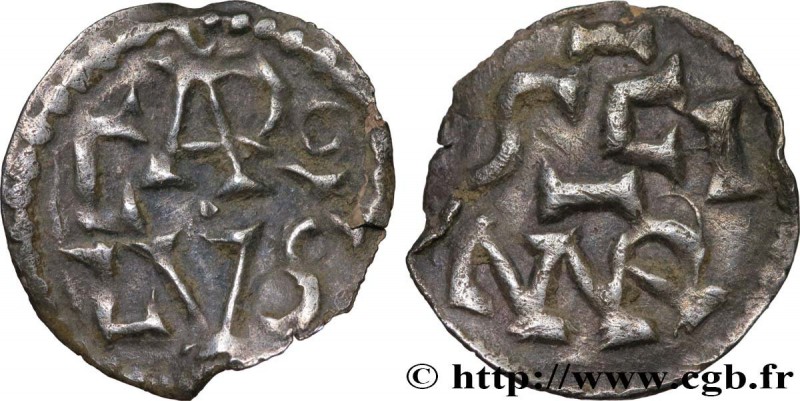CHARLEMAGNE
Type : Denier 
Date : 771-793/4 
Date : n.d. 
Mint name / Town :...