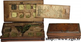 MONETARY WEIGHT BOXE - GERMANY - XVIII th
Type : Boîte avec trébuchet et 13 poids 
Date : c. 1750 
Date : s.d. 
Diameter : 11,5 mm
Rarity : R2 
...