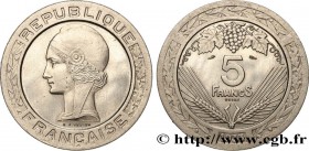 III REPUBLIC
Type : Concours de 5 francs, essai de Vézien, en nickel 
Date : 1933 
Mint name / Town : Paris 
Quantity minted : --- 
Metal : nicke...