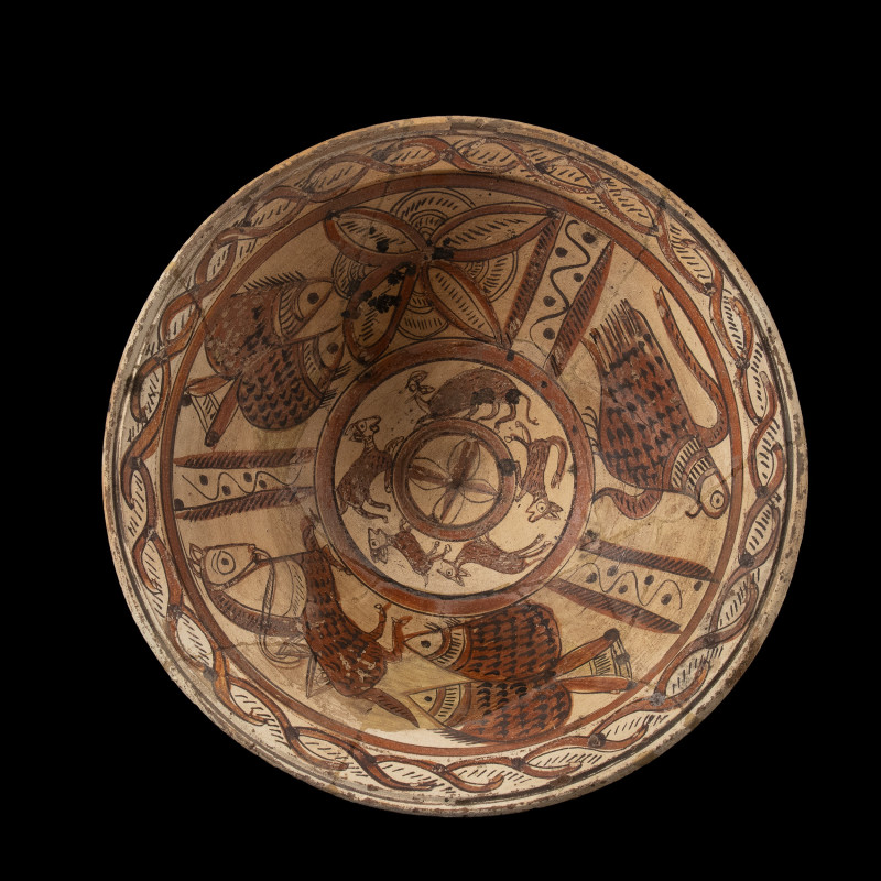 A RARE EGYPTIAN PAINTED POTTERY BOWL.
Coptic art, 6th-8th century
H. 12,5 cm /...