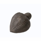 A FATIMID VITRIFIED POTTERY AEOLIPILE.
Circa 10th-11th century
H. 13 cm

Provenance
Swiss private collection of Baron O.C.V.L (1937-2022).

Est...