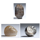 A GROUP OF 3 MESOPOTAMIAN AND SASANIAN AGATE STAMP-SEALS.
Assyro-Babylonian and Sasanian types. 8th century BCE- 4th century A.D.
Dim. 21,4 x 16,9 m...