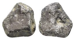 UNCERTAIN. (Late 6th-early 5th century BC).Silver Cut Ingot without design.Ar.

Condition : Good very fine.

Material : Silver.
Axis : 12h.

Weight : ...