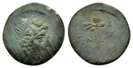 PAPHLAGONIA.Sinope. Time of Mithradates VI Eupator.( circa 120-63 BC).Ae.

Obv : Head of Dionysos right, wearing ivy wreath.

Rev : ΣΙΝΩΠΗΣ.
Filleted ...