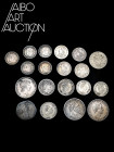 Monnaie étrangère Argent - Italie - Lot de dix-neuf monnaies italiennes 1811-1889. Ensemble de dix-neuf pièces italiennes. Cinq monnaies de 5 Soldi Na...