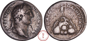 Hadrien (117-138), Cappadoce, Didrachme, Caesarea, Av. AVT KAIC TPAIAN A∆PIANOC CЄB, Tête laurée à droite, Rv. ΔΗΜΑΡΧ ΕΞ ΥΠΑΤ Γ, Mont Argaeus surmonté...