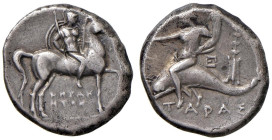 CALABRIA Taranto - Statere (circa 281-240) Magistrato Herakletos, Cavaliere a d. sotto - R/ ΤΑΡΑΣ, Taras su delfino a s. con cornucopia; EΠ in monogra...